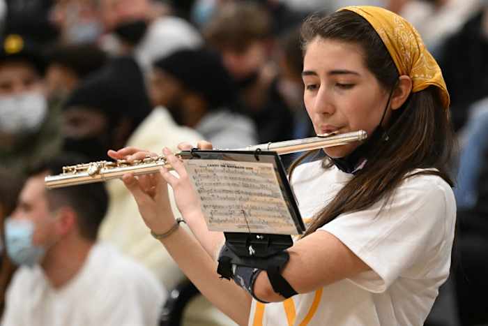 Roosevelt North Medford boys basketball Leon Neuschwander 57